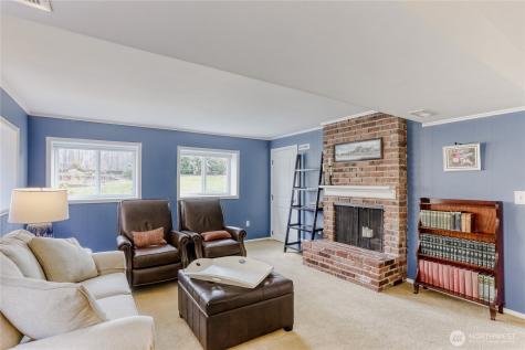 2008 121st Avenue SE Bellevue WA 98005