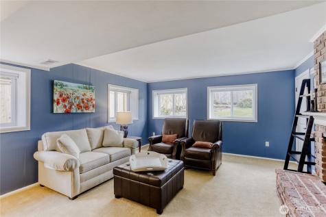 2008 121st Avenue SE Bellevue WA 98005