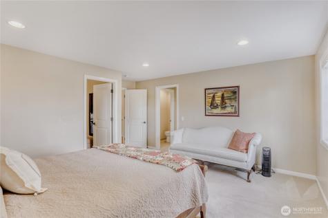 2008 121st Avenue SE Bellevue WA 98005