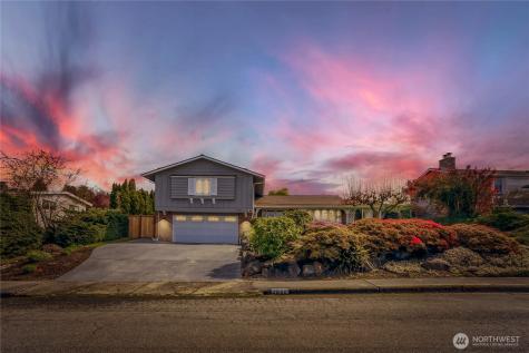 2008 121st Avenue SE Bellevue WA 98005