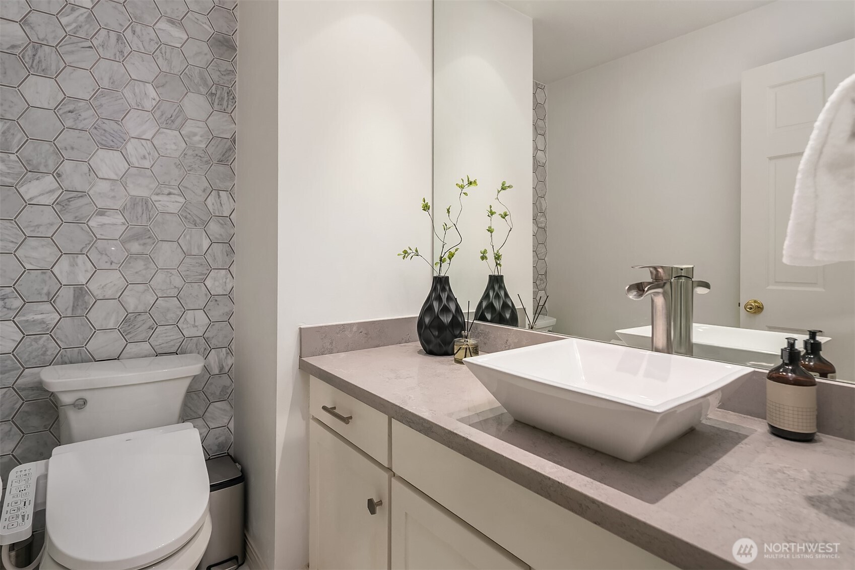 2857 134th Avenue NE Bellevue WA 98005