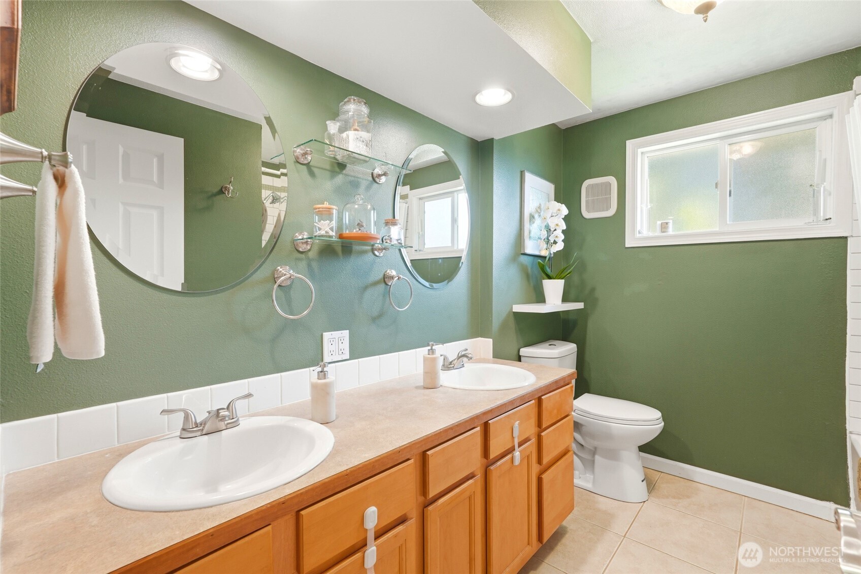 5208 191st Street SW Lynnwood WA 98036