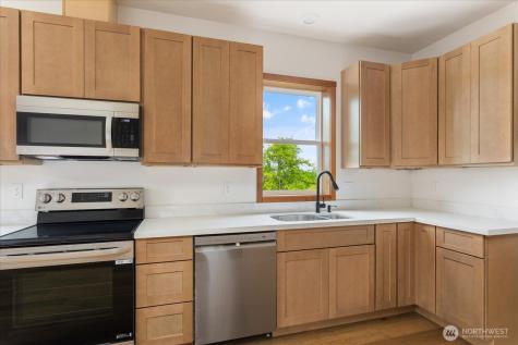 4904 Deception Circle Oak Harbor WA 98277