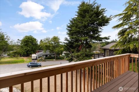 4904 Deception Circle Oak Harbor WA 98277