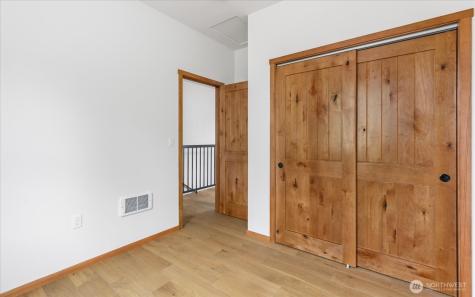 4904 Deception Circle Oak Harbor WA 98277