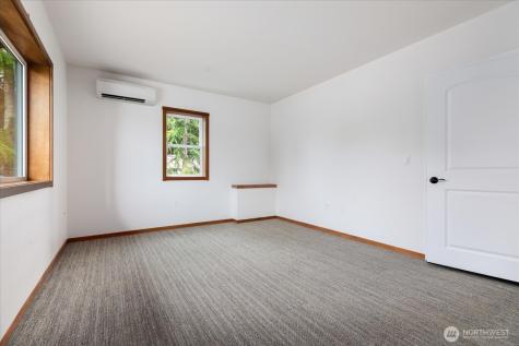 4904 Deception Circle Oak Harbor WA 98277