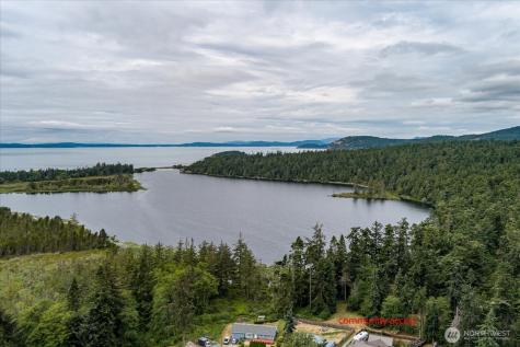 4904 Deception Circle Oak Harbor WA 98277