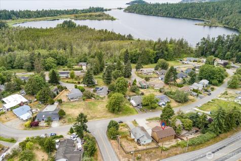 4904 Deception Circle Oak Harbor WA 98277
