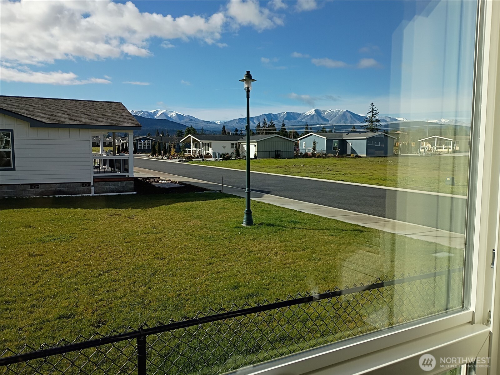 1018 N Violet Avenue Sequim WA 98382