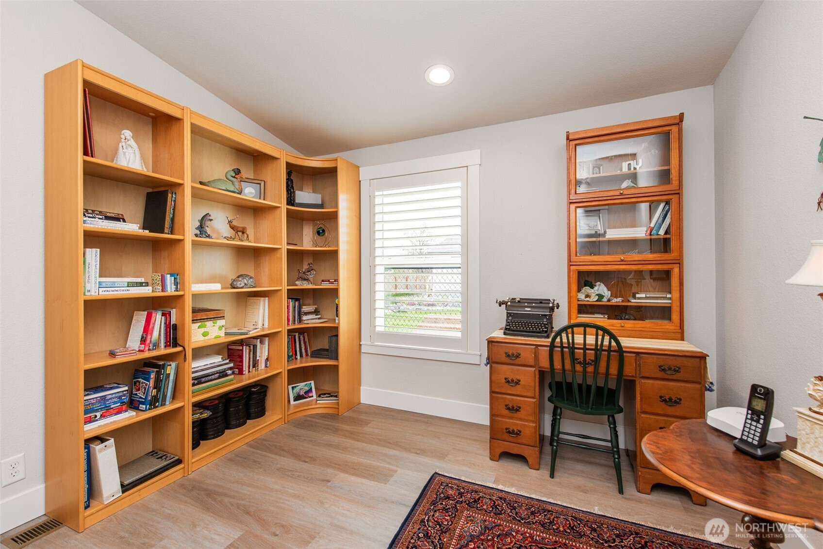 1018 N Violet Avenue Sequim WA 98382