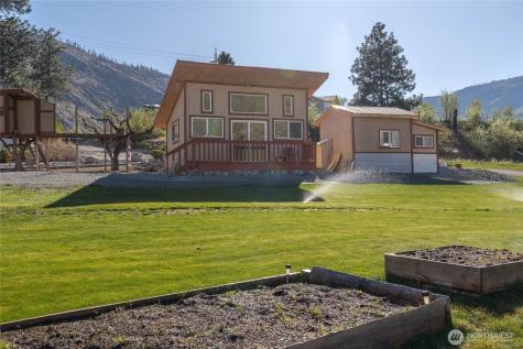 540 Highway 153 Pateros WA 98846