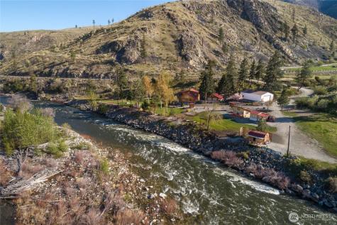 540 Highway 153 Pateros WA 98846