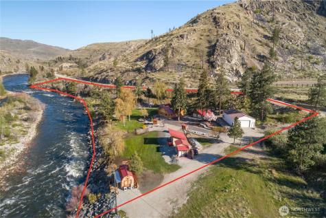 540 Highway 153 Pateros WA 98846