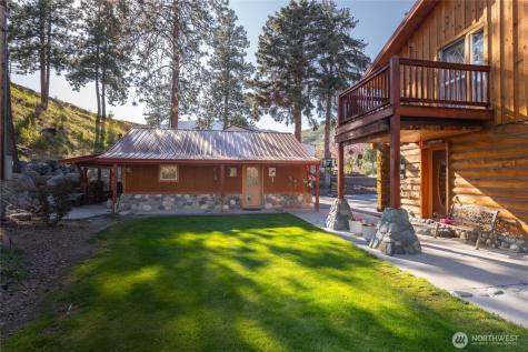 540 Highway 153 Pateros WA 98846