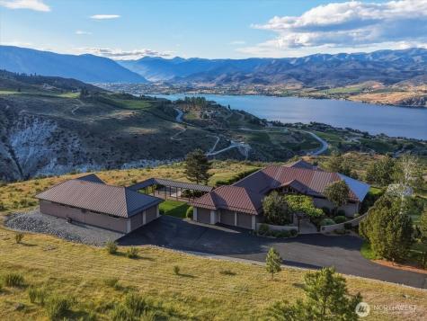 825 Hawks Meadow Road Chelan WA 98816