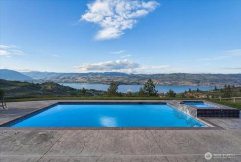 825 Hawks Meadow Road Chelan WA 98816