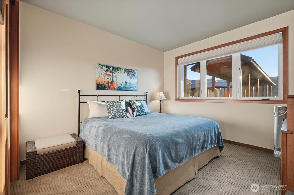 825 Hawks Meadow Road Chelan WA 98816