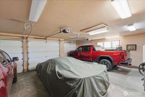 825 Hawks Meadow Road Chelan WA 98816