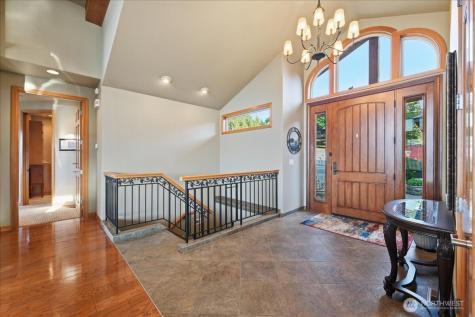 825 Hawks Meadow Road Chelan WA 98816