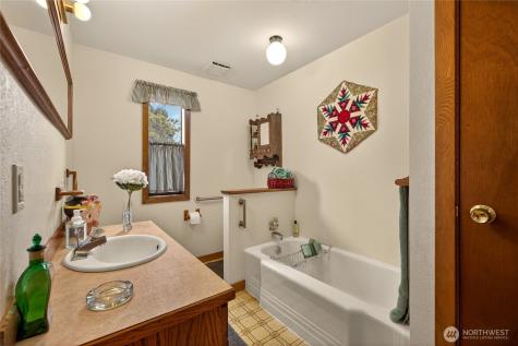 407 N Western Avenue Wenatchee WA 98801