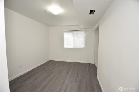 16230 3rd Avenue SE Bothell WA 98012