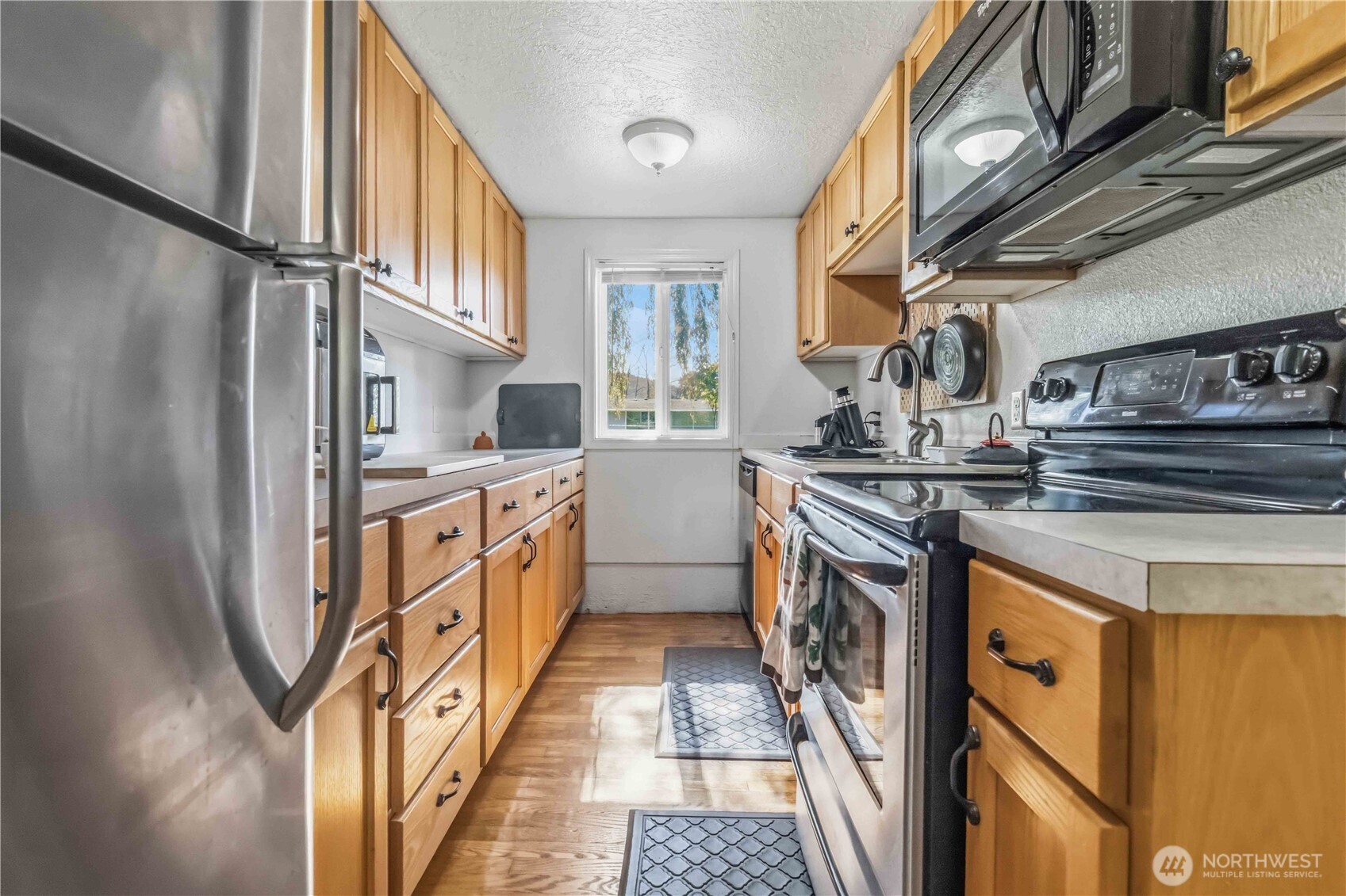 36 E Little Island Road Cathlamet WA 98612