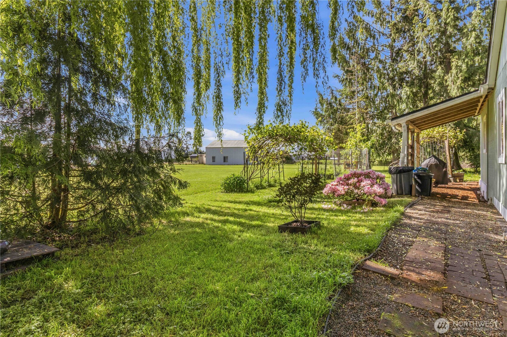 36 E Little Island Road Cathlamet WA 98612