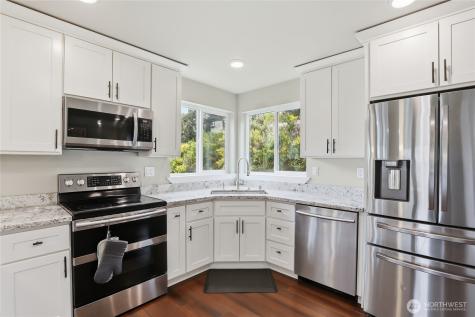 1521 Bertha Avenue NW Bremerton WA 98312