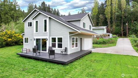 1521 Bertha Avenue NW Bremerton WA 98312