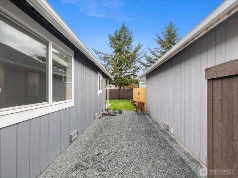 10311 59th Drive NE Marysville WA 98270