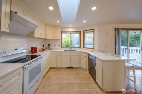 830 234th Street SE Bothell WA 98021