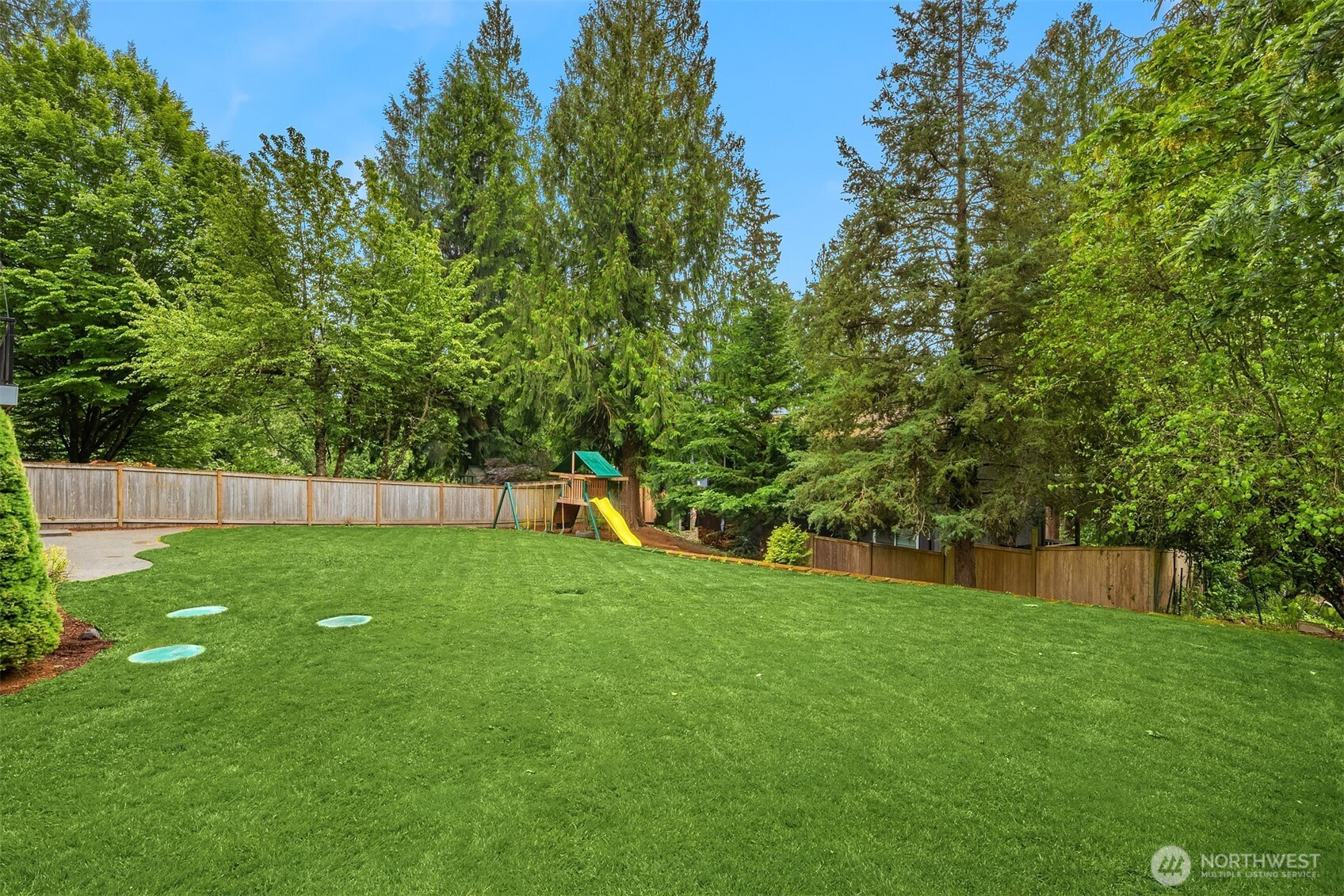 211 210th Avenue NE Sammamish WA 98074