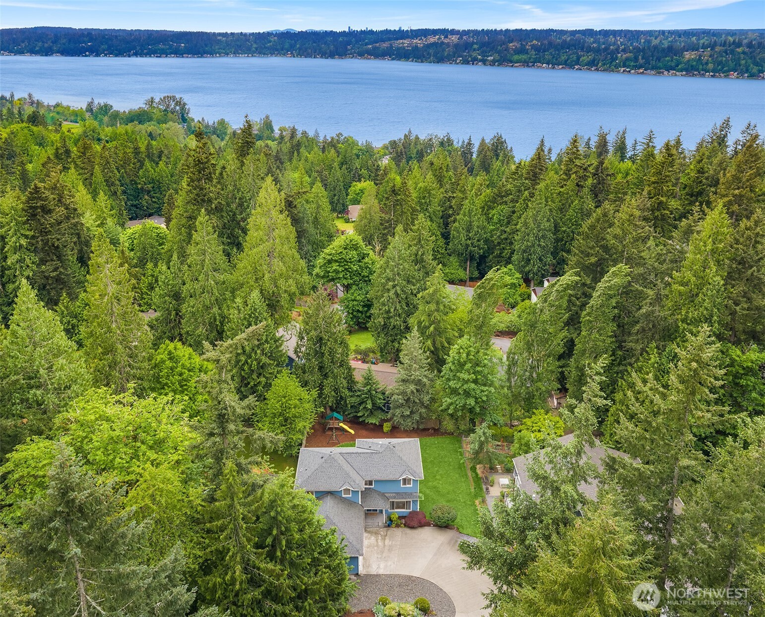 211 210th Avenue NE Sammamish WA 98074
