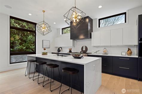 4605 108th Avenue NE Kirkland WA 98033