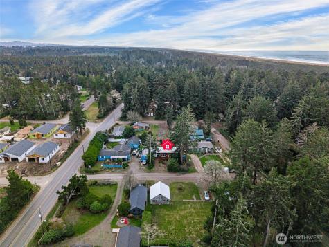 1408 250th Place Ocean Park WA 98640
