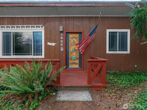 1408 250th Place Ocean Park WA 98640