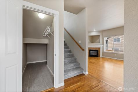 18623 111th Avenue E Puyallup WA 98374