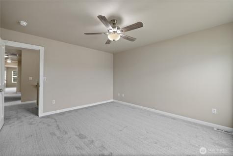18623 111th Avenue E Puyallup WA 98374