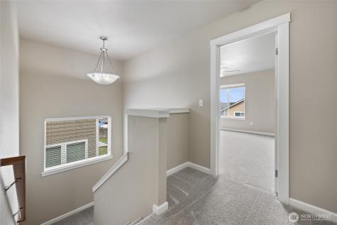 18623 111th Avenue E Puyallup WA 98374