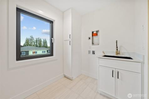 15908 12th Place W Lynnwood WA 98087