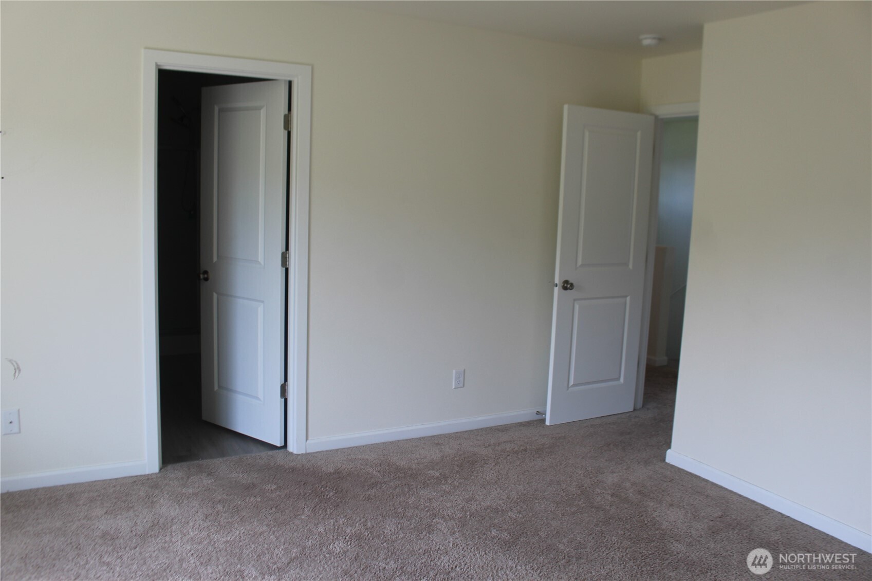 11948 64th Street E Puyallup WA 98372