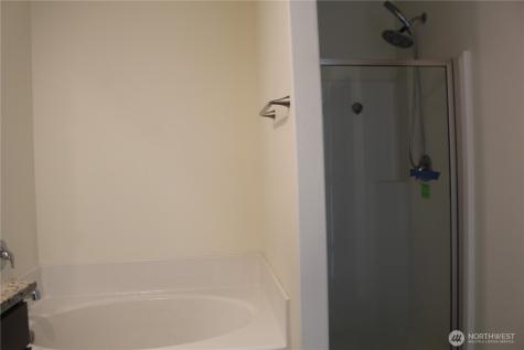 11948 64th Street E Puyallup WA 98372