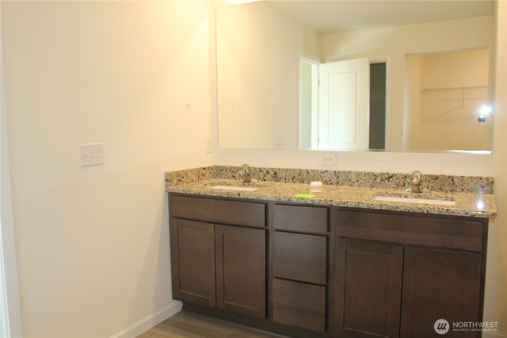 11948 64th Street E Puyallup WA 98372