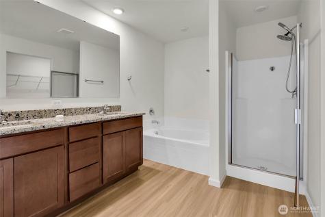 11948 64th Street E Puyallup WA 98372