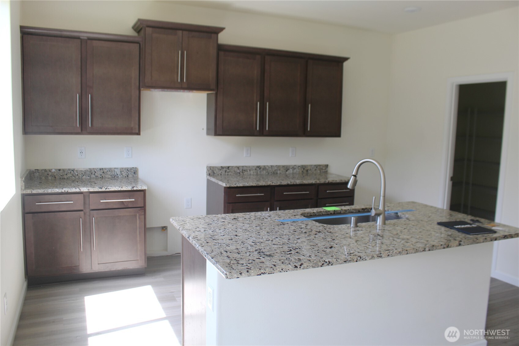 11948 64th Street E Puyallup WA 98372