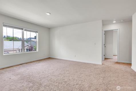 11948 64th Street E Puyallup WA 98372