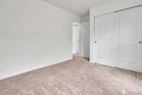 11948 64th Street E Puyallup WA 98372