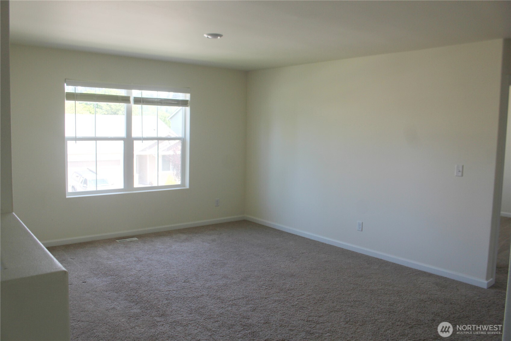 11948 64th Street E Puyallup WA 98372