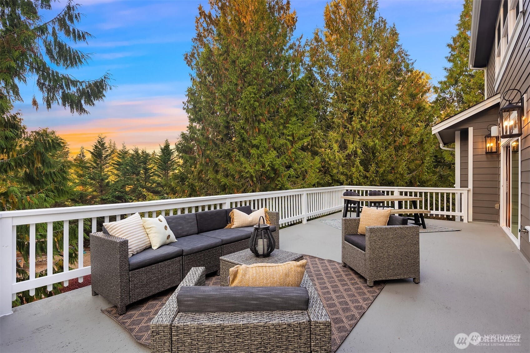 25935 SE 235th Way Maple Valley WA 98038