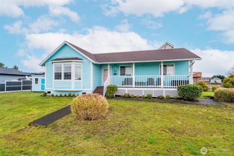 952 Wawona Avenue SE Ocean Shores WA 98569